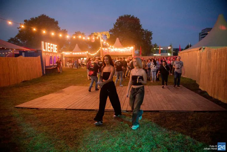 Stadsliefde Festival | een intiem zomers festivalletje in Weert nederweert24.nl/2023/09/03/sta…