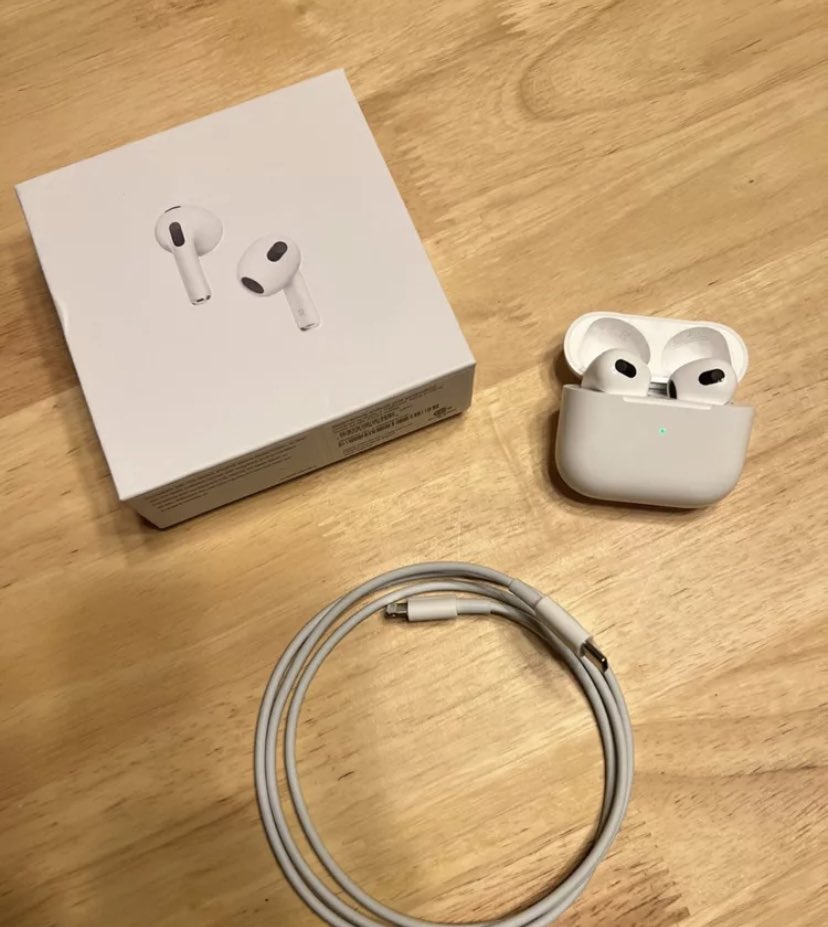 Shoppingxx1's tweet image. 🌟 Airpods3 🌷 เทียบเเท้นะคะ 
 380 รวมส่ง !! ( พร้อมโอนลดได้นะคะ) 
อ่านรายละเอียดด้านล่างนะคะ ⬇️⬇️
รูปจากรีวิวค่ะ 🙏🏻 
#หูฟังไร้สาย #ส่งต่อหูฟัง #หูฟังมือสอง #หูฟังบลูทูธ #airpodsมือสอง #airpodsมือ2 #AirPods3 #AirPods #ส่งต่อairpod #แอร์พอดมือ2 #แอร์พอตมือสอง #ส่งต่อไอโฟนมือสอง