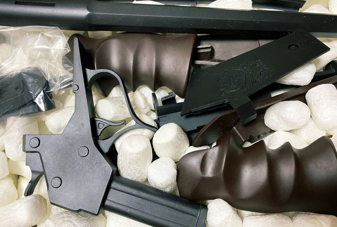 ガレキ作るの楽しみじゃ…

お仕事いくつか終わったらコツコツ擦り合わせじゃ…

バレル長…♡ 