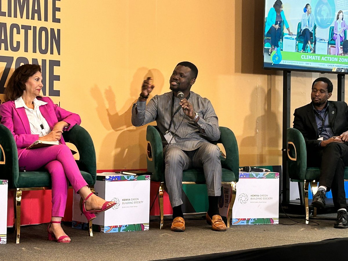 OlumideIDOWU's tweet photo. 🌍💔 Heartbreaking stat: 900 million people worldwide lack access to clean cooking. 🔥 we need to ignite change together!  Let's cook up a future where everyone has access to safe and sustainable cooking options! 🍳🔥 💪 #CleanCookingRevolution #SustainableSolutionsNeeded 💚 #CleanAirMatters #ClimateActionZone #SDGs
