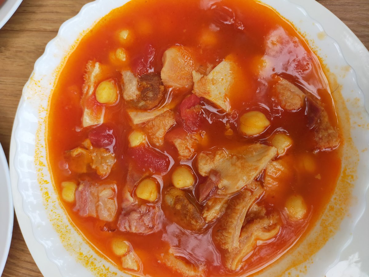 mariobadia's tweet photo. @Esmorzarsdefor1 a #NouBarris, a #LaProspe.
#BarBodegaMolina
Especialitzats en productes de Sòria.
Torreznos - Picadillo.
Mandonguilles - Tripes.
Un altre festival amb en @belvic25
@EsmorzarsLleida @Bcnsingular @BoigBCN @pbrionesmqz @Robadorenyo @kukox_kukox @EOVeoBares https://t.co/XE79qEBdVP
