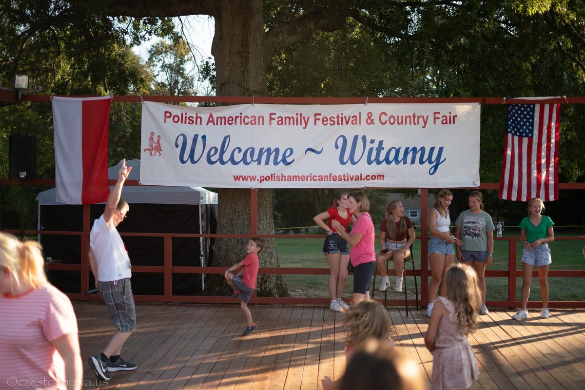 OLCZShrine's tweet photo. Polish-American Festival Day 1 at @OLCZShrine https://t.co/9aQOYzkwg9
