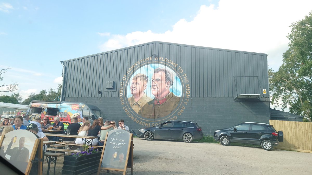 Chuck Middleton tweet media