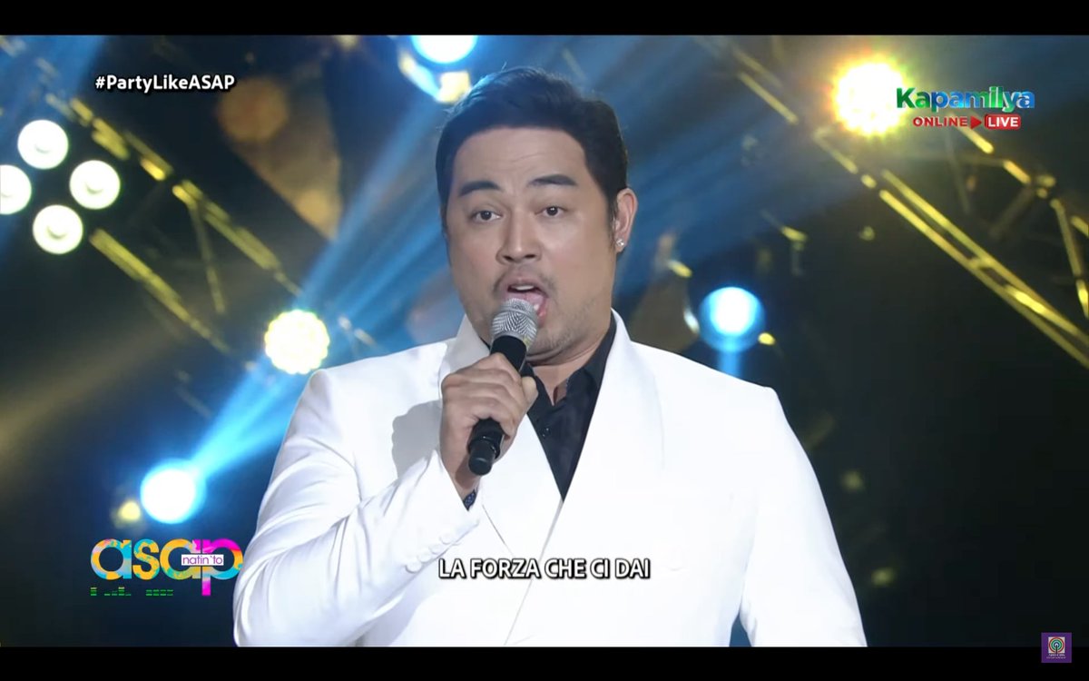 maddcreativesph's tweet photo. Now that is how you do a show! Kudos @jedmadela !
#PartyLikeASAP https://t.co/mqqNhHX4oQ