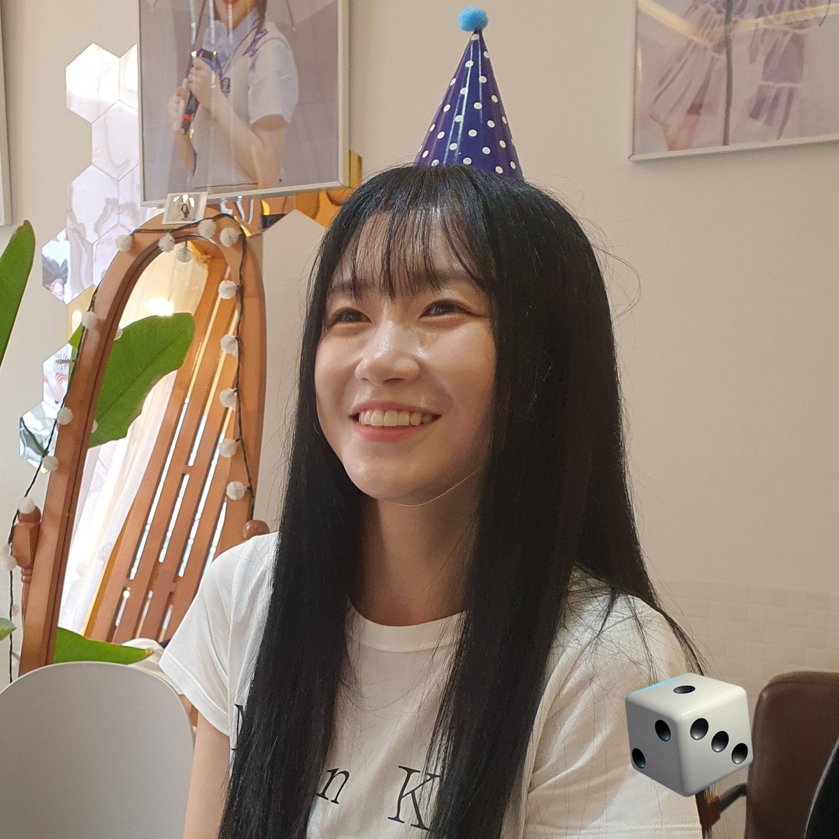 # 지은아사랑해
Hi plorys so I noticed this hashtag and showed 지은 some tweets!
She said she wanted to say thank you and said she will look into this hashtag when she gets home!And will check regularly!
Spread word and say nice things to her 
Thank you and happy birthday 지은💜