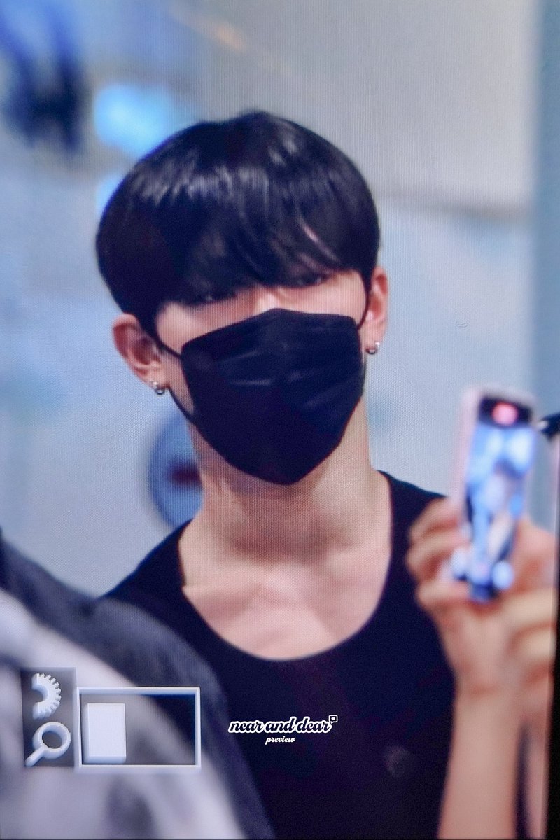 nearndear_607's tweet photo. 230903 ICN pre

건학이도 고생 많았다요🐕

#원어스 #이도
#ONEUS #LEEDO #イド https://t.co/Q0hWRvGYNr