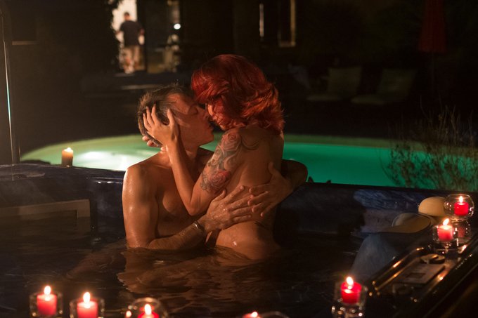 Coucou les loulous, la vid&eacute;o du dimanche est en ligne sur Swame 😮😮😮🔞🔞😜 https://t.co/ucMJ2IvCx8 https://t