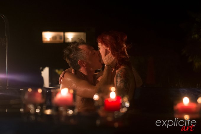 Coucou les loulous, la vid&eacute;o du dimanche est en ligne sur Swame 😮😮😮🔞🔞😜 https://t.co/ucMJ2IvCx8 https://t