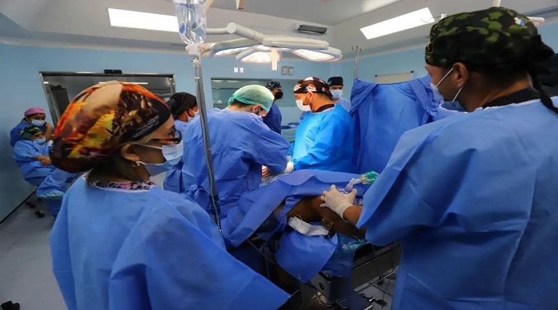 Despliegan jornada de cirugías en hospital central de Maturín

#MaduroVamosPaLante

vtv.gob.ve/despliegan-jor…