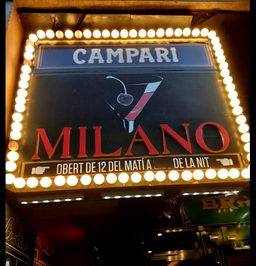 Un plaer conèixer-vos en persona a tu <a href="/pilufa91/">pilufa91</a> i al teu germà Joan, bon baixista i bon perico, ahir al magnífic concert de Cece Giannotti &amp; Après Minuit, al mític #MilanoJazzClub de Barcelona.  #SalvemalMilano #RCDE