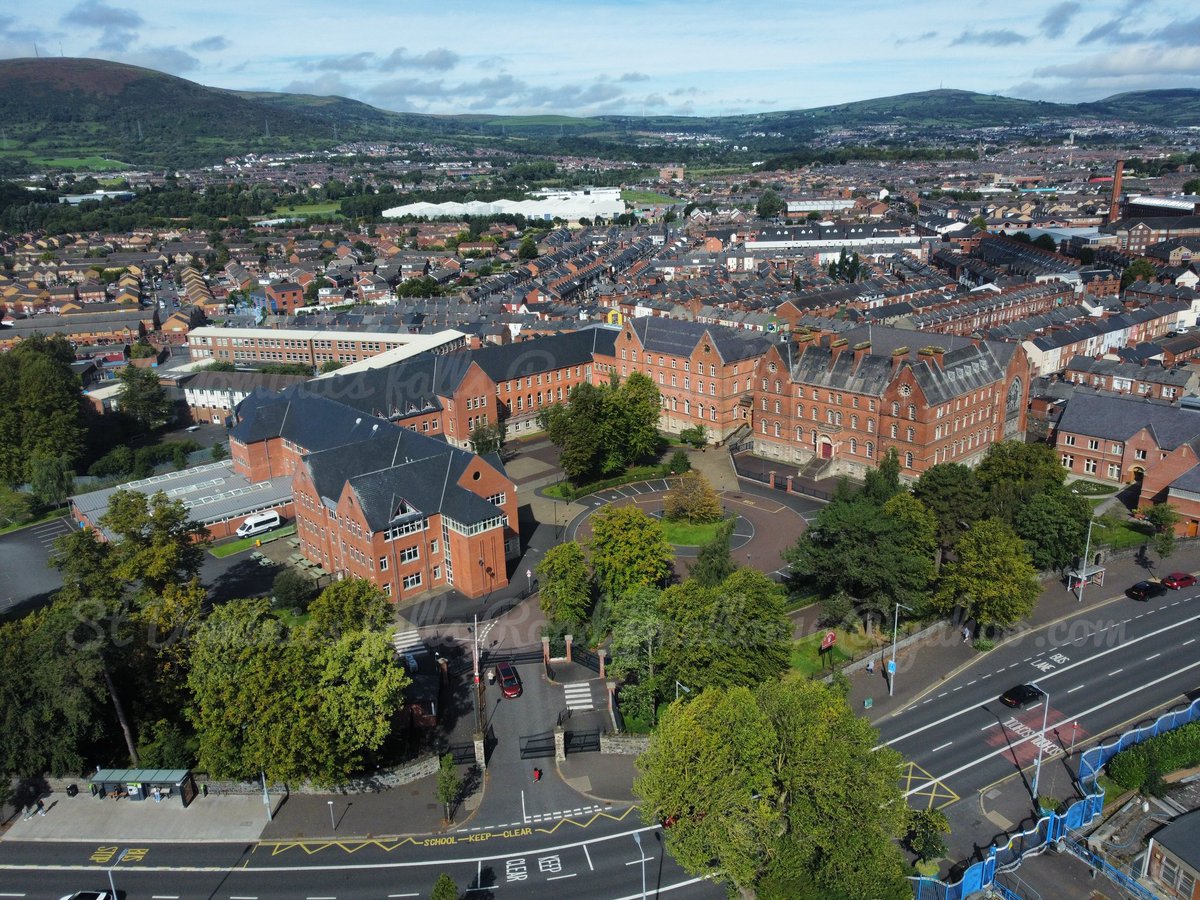 St Dominics falls Road West Belfast @stdominicsGS @WestBelfastPB @FailteFeirste @FallsWomens @westbelfasthour @novaprintbfast