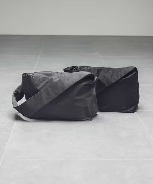 【YAK PAK × monkey time】別注 ボディ バッグ YAK PAK × monkey time 別注 ボディ バッグが2024年 2月下旬 発売