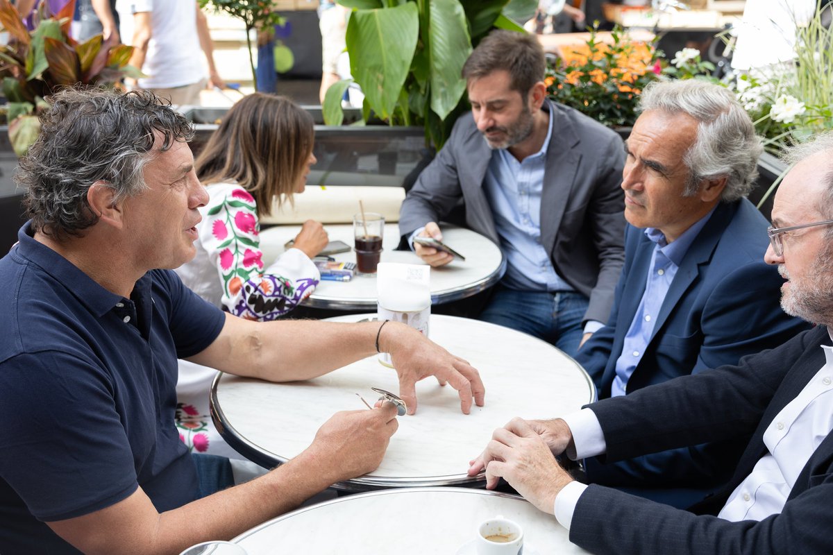 Florine Galéron tweet media