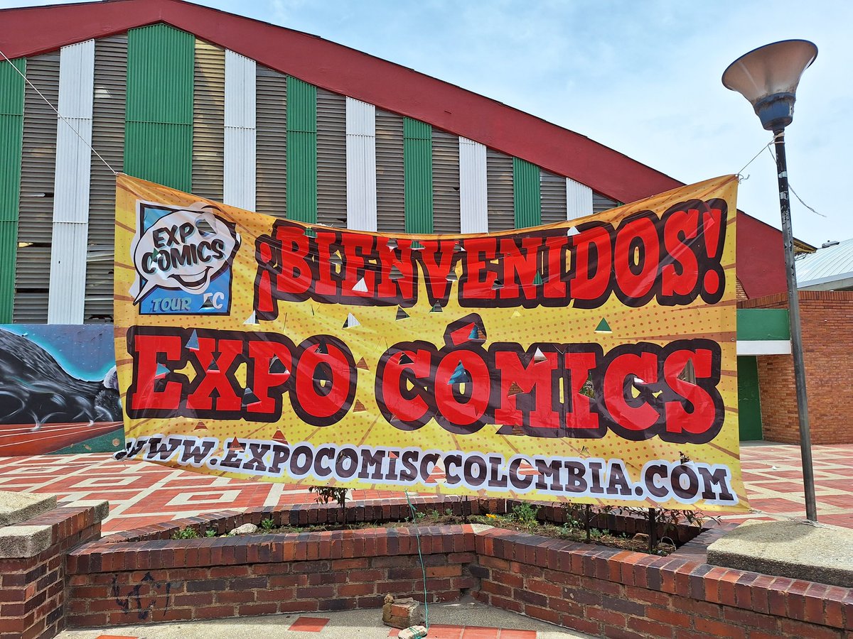 POSITIVAFMRADIO's tweet photo. Hoy Último día de Expo Cómics en Tunja en el Coliseo Municipal, cerca al estadio La Independencia. El plan para niños y niñas y comprar cosas curiosas. #expocomics #Tunja #elplan https://t.co/IakhWkTSwc