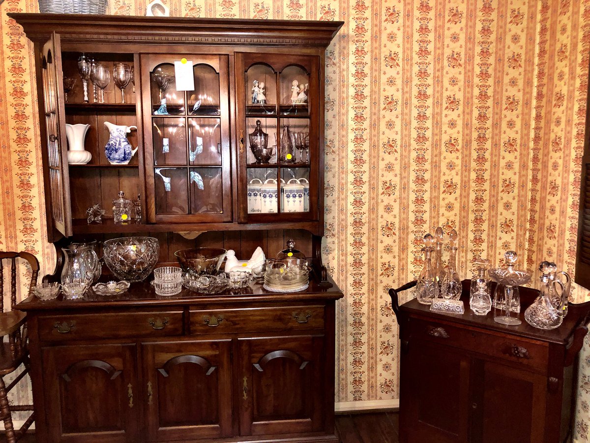 Estate Sale Today Sunday, 9/3 in Burbank Historic Home. Antique Furniture, Country Chic Antiques, 70's Wicker and Boho, Vintage Clothing , Antique Fine China and Over 2000 Books! 1031 Country Club Dr Burbank, CA. 91501 9 A.M. t 3 P.M. I’m the cashier! www. aimemccroryestatesales.com