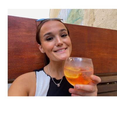 Kelly Mitchell 🌸 tweet media