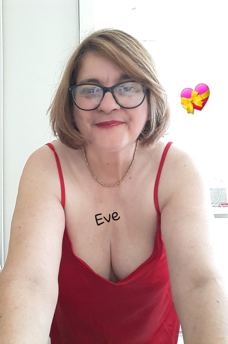 EvelynePobs's tweet photo. https://t.co/CCAAkBn6qf