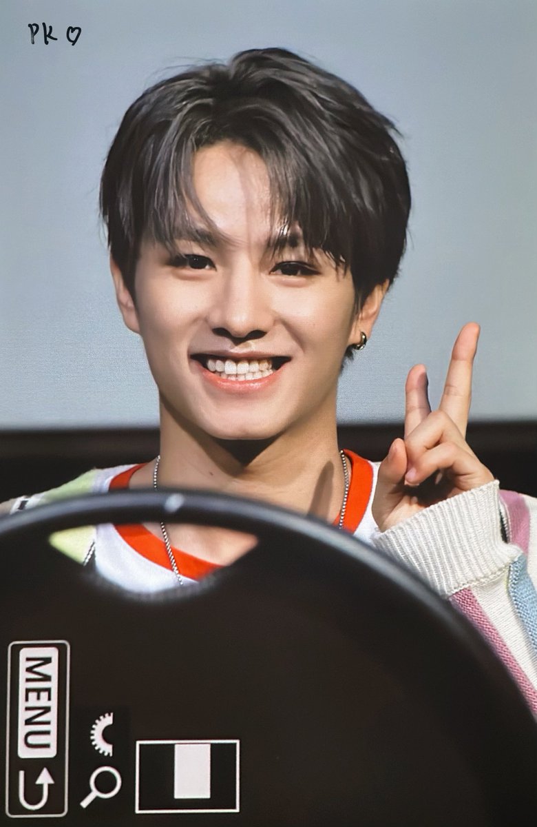 wzh_0306's tweet photo. 230903 머리색 넘 찰떡임 감동받았어 #LEV #레비 #レビ #A_I_BAE #LEV_A_I_BAE #왕즈하오 https://t.co/UP9RH5sL64