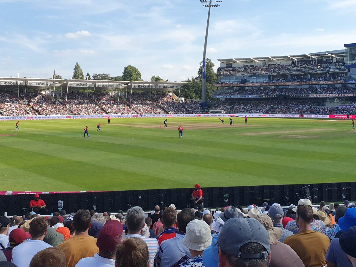 Day out at the cricket with @aeathorne & @mcgeown_mike #ENGvNZ