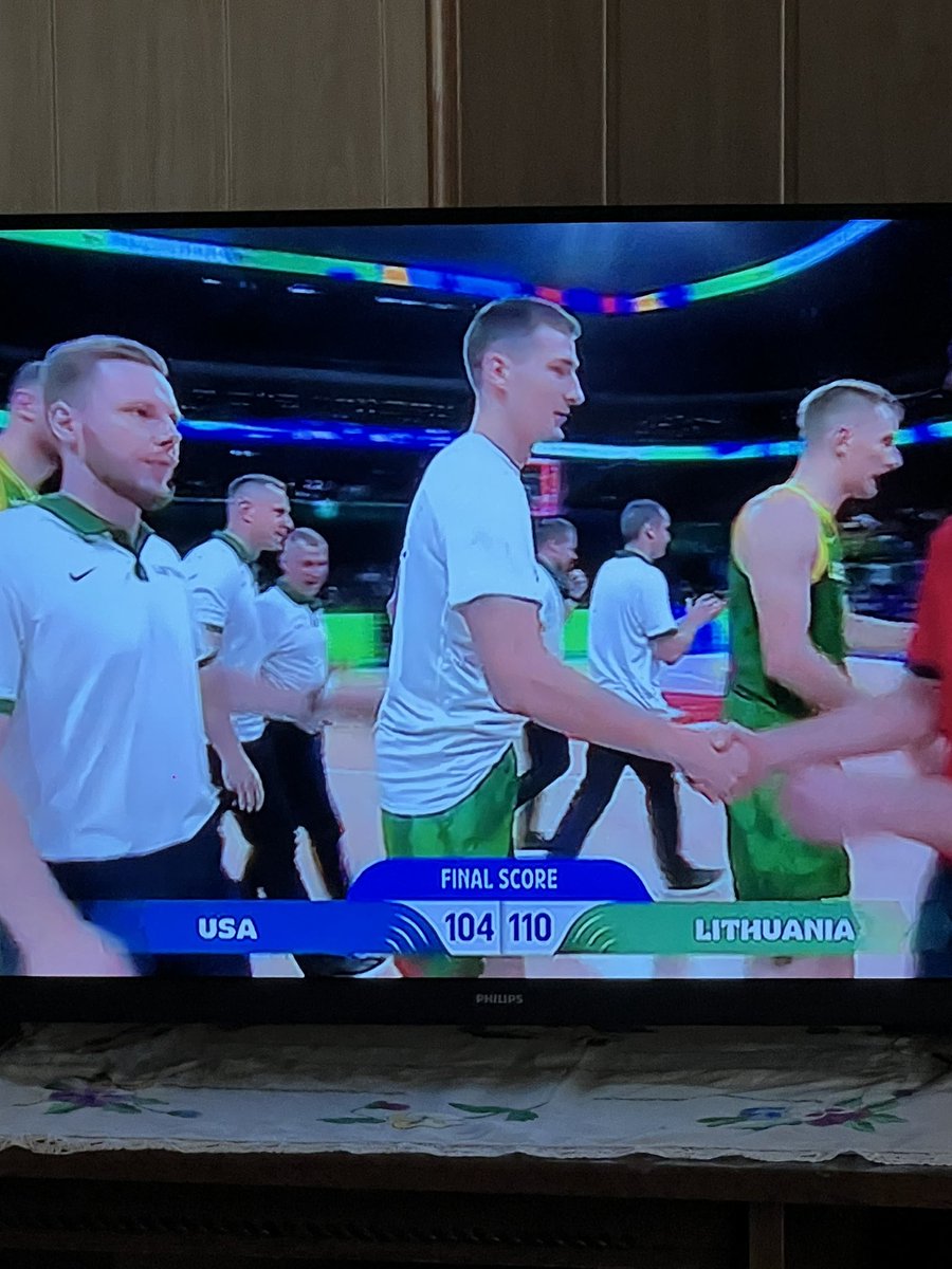 Historic!!! 🇱🇹🇱🇹🇱🇹 #Lithuania wins against USA in #FIBAWC for the first time in almost 20 years! If you know Lithuania, you know that we are a basketball 🏀 country! So proud 🥳🙌🏻👏🏻