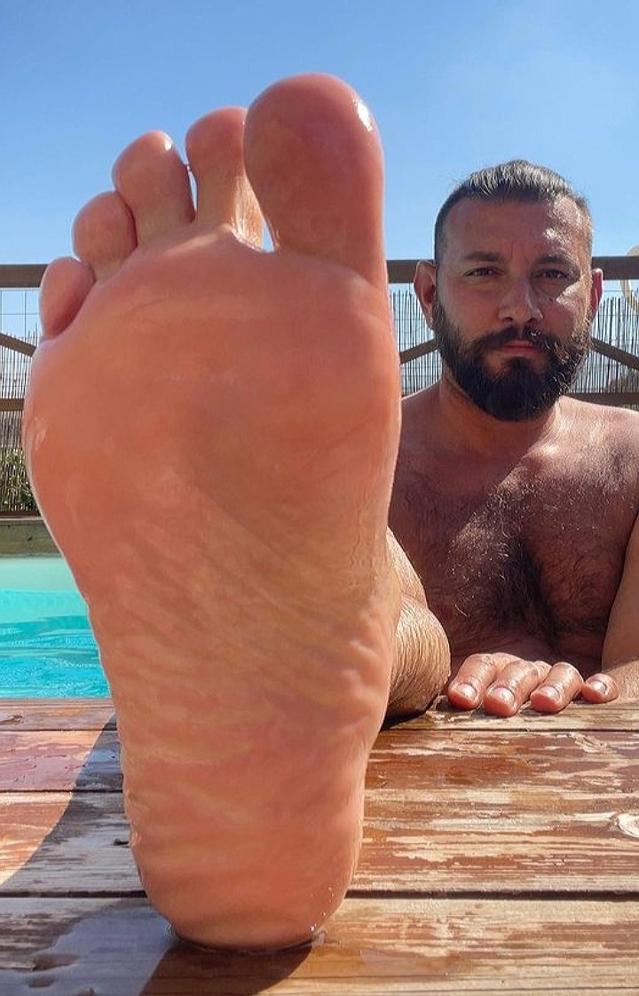 Rafaellemos2018's tweet photo. Pool days on hot days are better, do you agree? https://t.co/Udn8bd7OjR