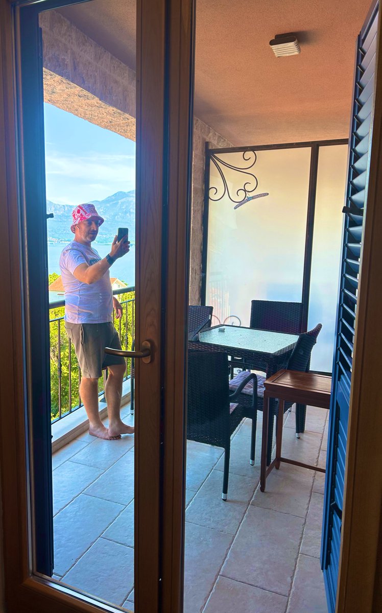 Irgendwas mit Fußball…🤷‍♀️