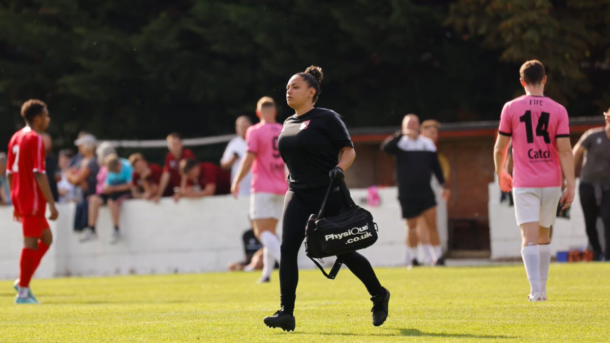 We’d also like to thank our Head Physio Stacia Murray for handling yesterdays incident impeccably. Stacia’s knowledge and professionalism is second to none & some could say she is one of the best signings we’ve ever made 🙌🏻 Thank you for keeping us all safe Stacia ❤️⚽️…