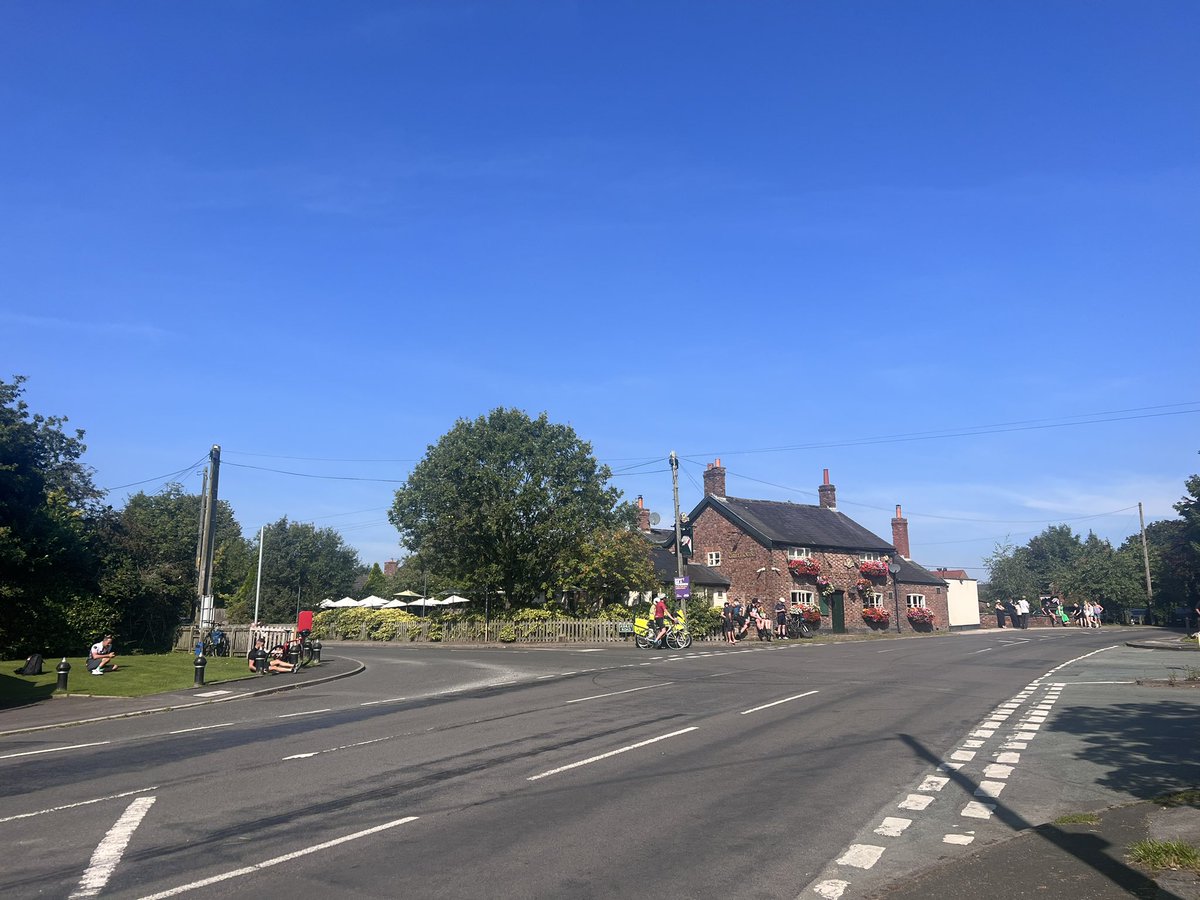 emmamimo's tweet photo. The annual anniversary pilgrimage of following the @TourofBritain 
What a beautiful day for it to start….. 

#TourOfBritain https://t.co/18oRr9az9h