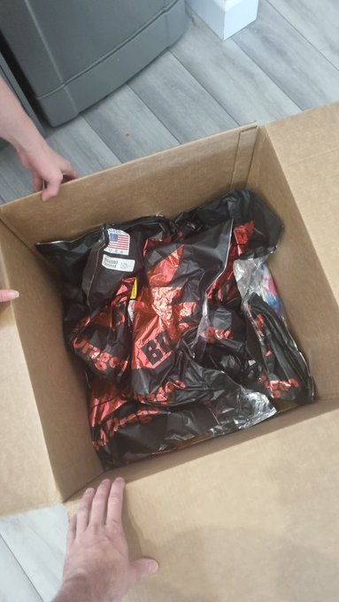 Huge haul of @bad_dragon toys all ready to go to @Stretch_events tonight! Tickets still available! https://t<a class="tags" href="/tag/bad_dragon">@bad_dragon</a><a href="/tag/gape"class="tags"><span>#gape</span></a><a href="/tag/lotsoflube"class="tags"><span>#lotsoflube</span></a><a href="/tag/pantiestuffingchallenge"class="tags"><span>#pantiestuffingchallenge</span></a>