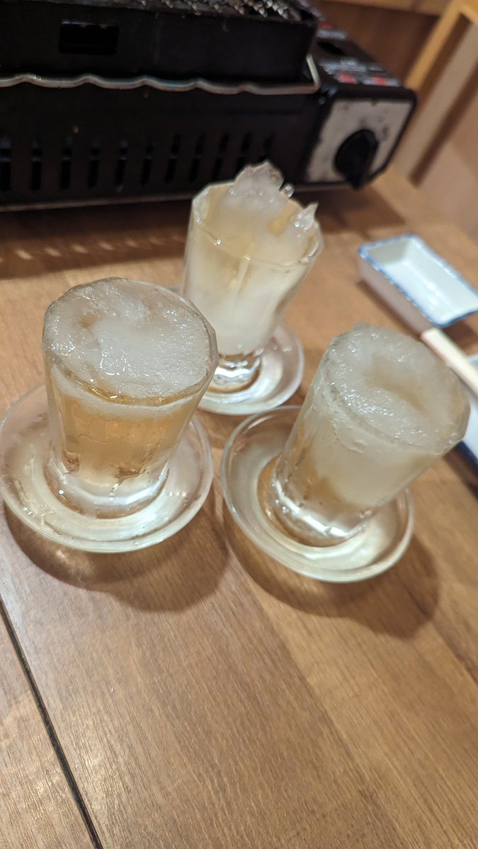 hanayorisake_'s tweet photo. 新橋で華酒なう🌸
#本日の酒　#ファンミ https://t.co/iF9qZhTRni