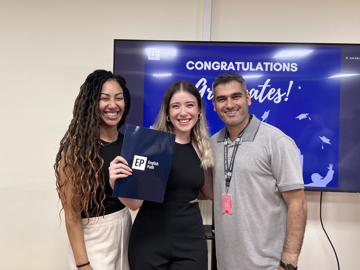 EnglishPathUK's tweet image. Hats off to our graduates!

EP Dubai celebrates the achievements of its amazing students.

Your journey with us has been inspiring, and we can't wait to see your future unfold.

Visit us for more: bit.ly/3P5t1Ji

#EPDubaiGraduation #NewBeginnings #EPCommunity #EPMoments