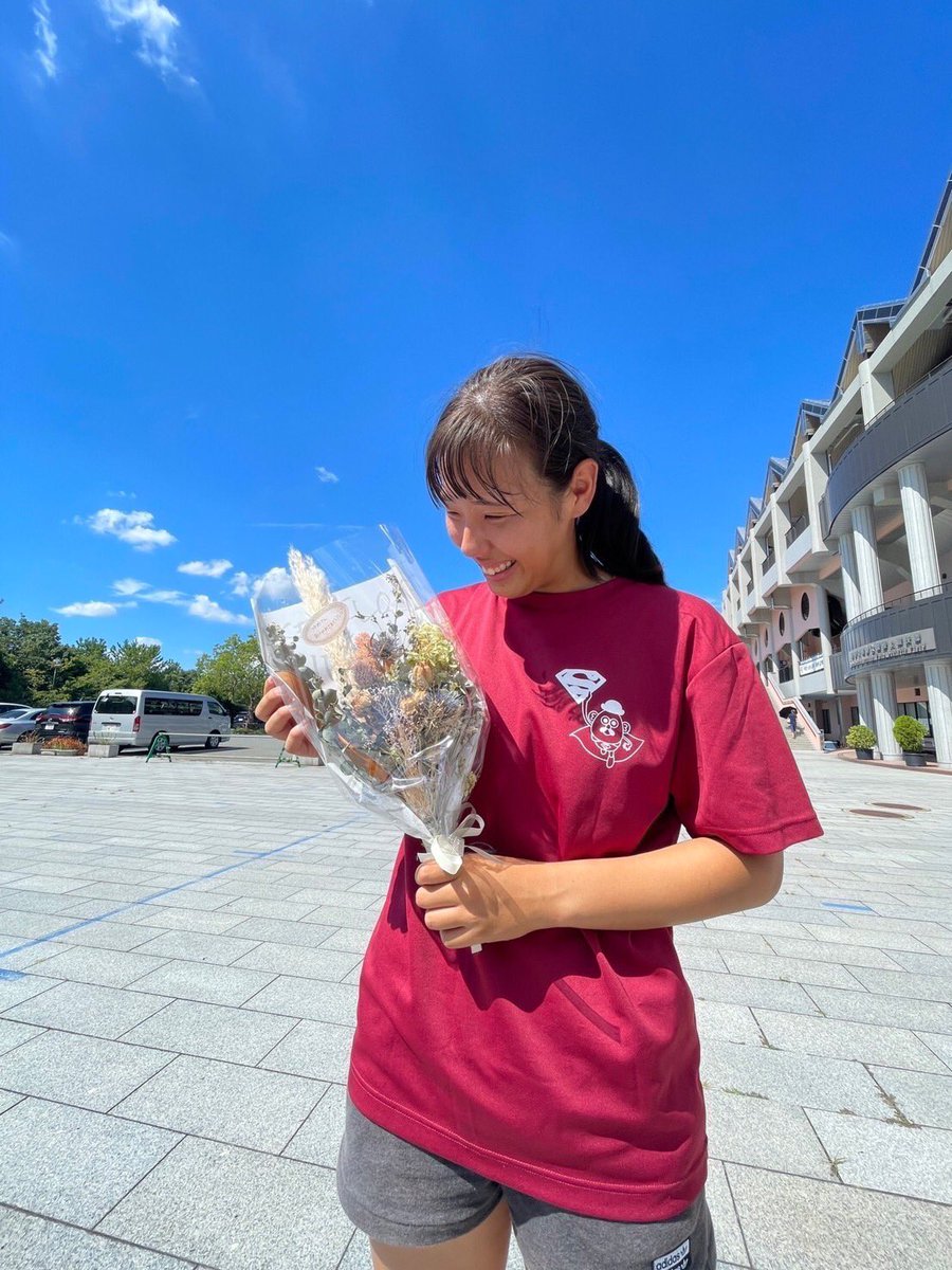 sonoda_taf's tweet photo. ＂近畿選手権＂棒高跳び❕
三好SB  3m60💐
今日が引退試合でした。
4年間お疲れ様🌞🤍

#sonoda2023
#近畿選手権 https://t.co/dEYEYt7v30