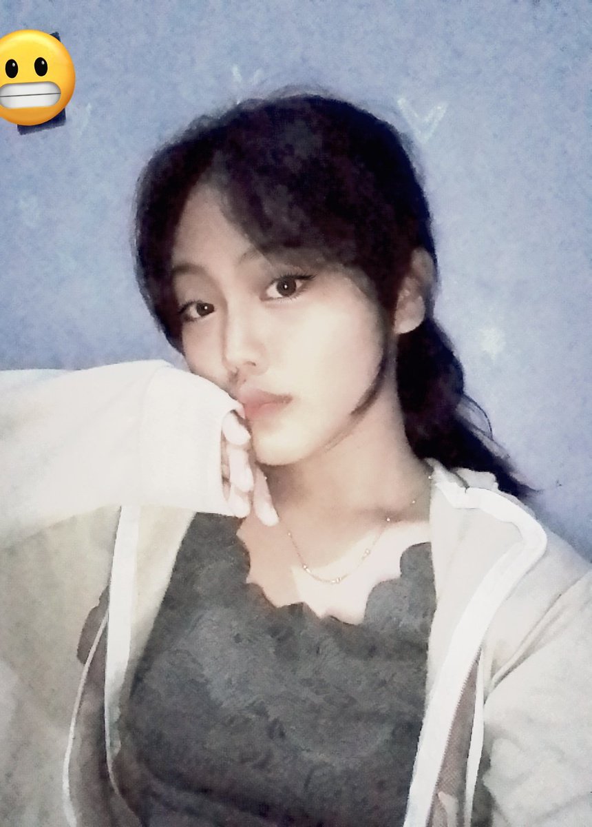 lowiee tweet media