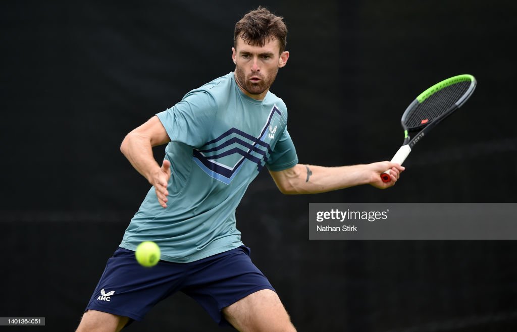 Congrats Gilles Hussey 🇬🇧  who wins the 15k ITF Budapest singles title with a 2-6 6-3 6-3 victory over Decamps 🇧🇷