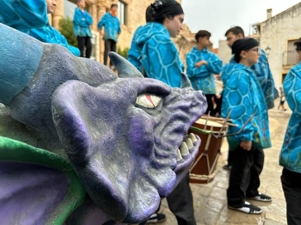 AjTorredembarra's tweet photo. 👉 Amb el Ball de Diables infantil, la Virgilieta, la Mulasseta, el Ball de Bastons infantil, el Ball de Pastorets infantil, el Ball del Patatuf i el Ball de Cercolets.

Festa Major de Santa Rosalia #Torredembarra #FMTdb 

📷 Anna F. https://t.co/31h9ZYDxuo