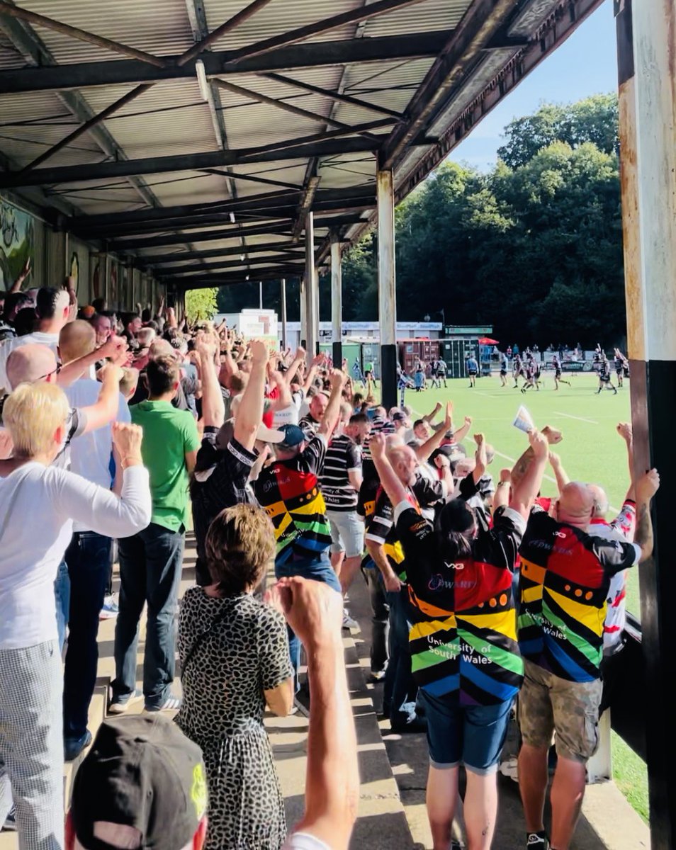 Michael Locke tweet media