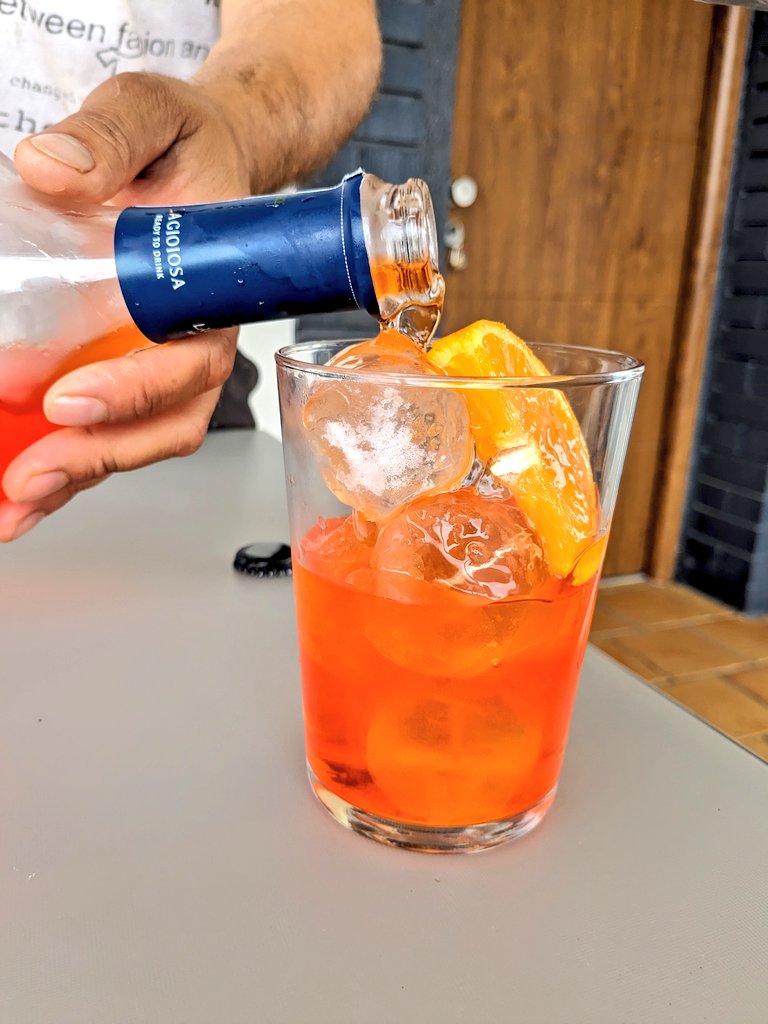 Stocks & Tomatoes tweet media