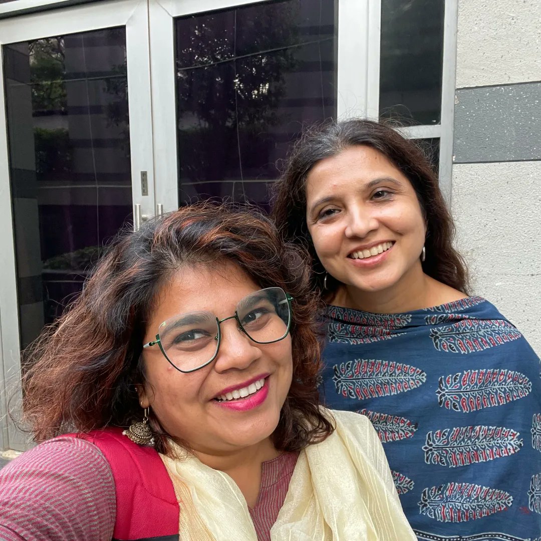 urvashikhona's tweet photo. Reporter diary : An assignment in Mumbai is always an excuse to meet your old frnds from your own city - some whom you have known over a decade now! Meet ups at I.N.D.I.A bloc #OppositionMeeting @vinivdvc @Ranjeetjs @joymalabagchi @sompura_preeti #ReporterLife #journalistdiary https://t.co/bInCg80won