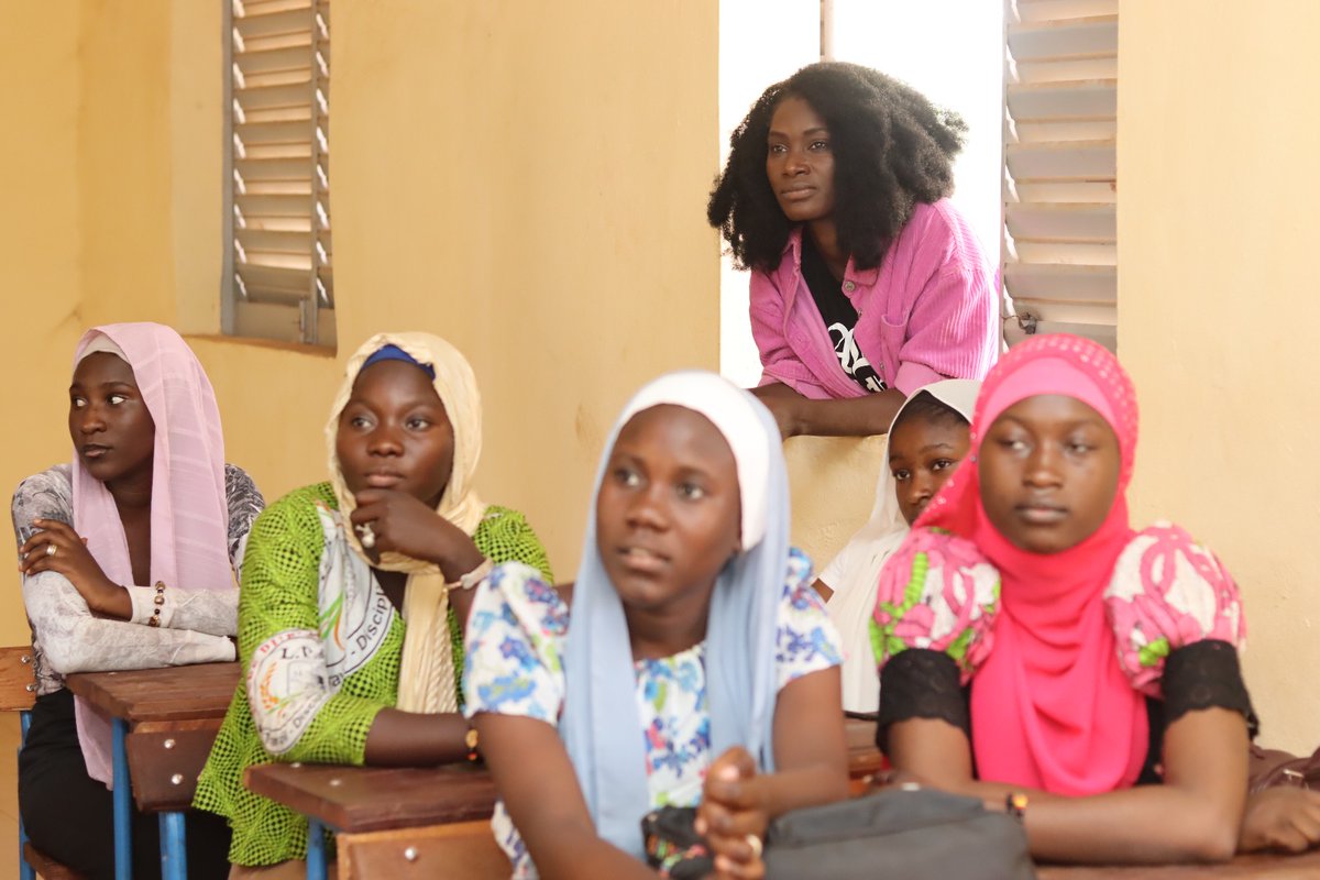 LesPraticables's tweet photo. #LesPraticables23
L’action des Praticables se renforce et s’étend, à Bamako comme sur d’autres territoires maliens à travers la transmission, qui est son ADN. Chaque occasion qui leur est offerte de faire de l’art un vecteur essentiel de développement et d’unité...

@MohamedKeita https://t.co/u6j6FY0zMp