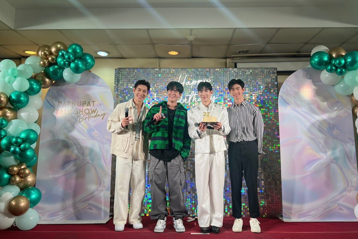 DomundiTV's tweet photo. จบลงไปเป็นที่เรียบร้อยแล้วกับงาน  2023 PARNUPAT TALK SHOW BIRTHDAY ✨

ขอขอบคุณแฟน ๆ ทุกคนที่ร่วมอวยพรวันเกิด และร่วมกันจัดงานวันนี้ให้ “ปาร์ค” @PDomundi รวมถึงขอขอบคุณทุกการสนับสนุน และกำลังใจที่มีให้กันเสมอมานะค�� 🥰

 #ParkTalk2023 https://t.co/Wp4ez6jMDi