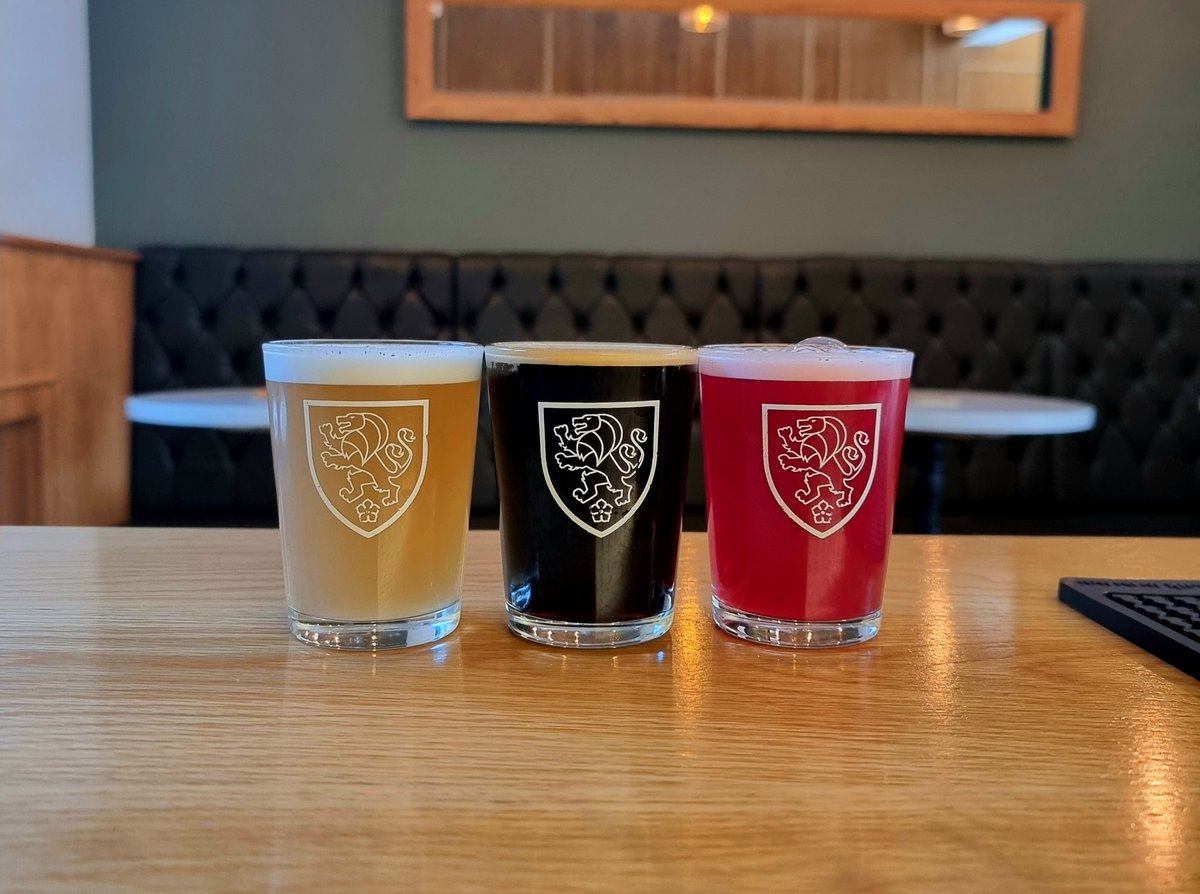 The sun's out, and we've got three new beauts to quench your thirst. How's that for a flight? Now pouring: Turning Point - Thorn Tree In The Garden: 4.7% English Pale Ale Duration - Fortitude: 8.5% Imperial Stout Vault City & Bryg - Dark Fruits Vanilla: 4.5% Fruited Sour