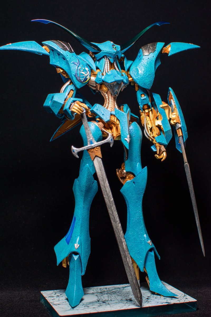 Haytea1's tweet photo. ボークス 1/100 IMS V-SIREN NEPTUNE制作しました
ペイントコンテストに出すため、角、フレームのカッパー、脚の光沢青部分以外は全てファレホを使用して制作しました
#FSS_jp https://t.co/jXHjiERlpX
