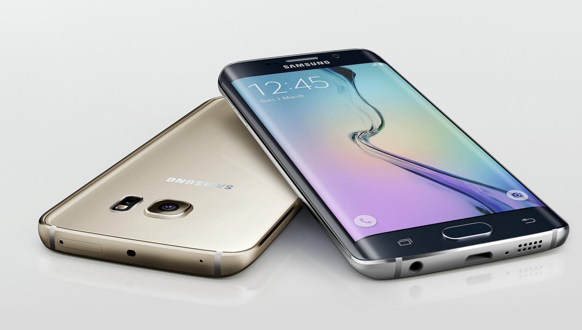 sondesix's tweet photo. Again, it is rumoured that its upcoming flagship, the Galaxy S24 Ultra, will have a fully flat display.

If the rumour is accurate, then Samsung might be the first company to adopt curved displays and also the first to abandon curved displays.

How does that make you feel? 🤔 https://t.co/uhuxz7b5z8