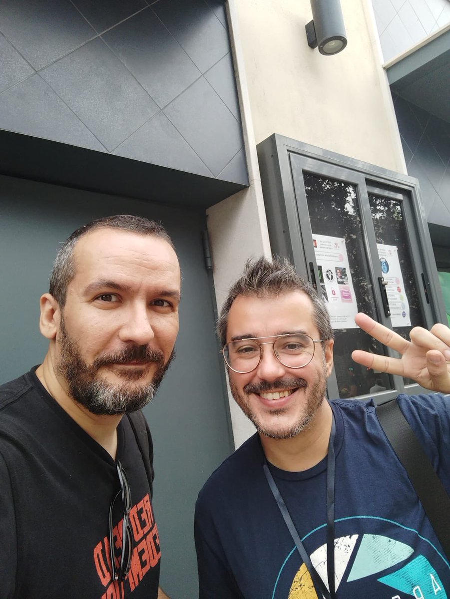carlespuntcat's tweet photo. Es un placer estar un año más en @EsPodtalks con @Capadocius
¡Gracias a todos los que os habéis acercado! #podtalksfancon23 https://t.co/BJx6iWrFBt
