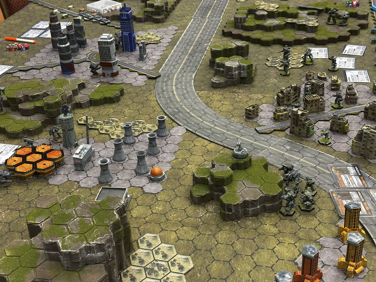 HerewardWargamesShow tweet media