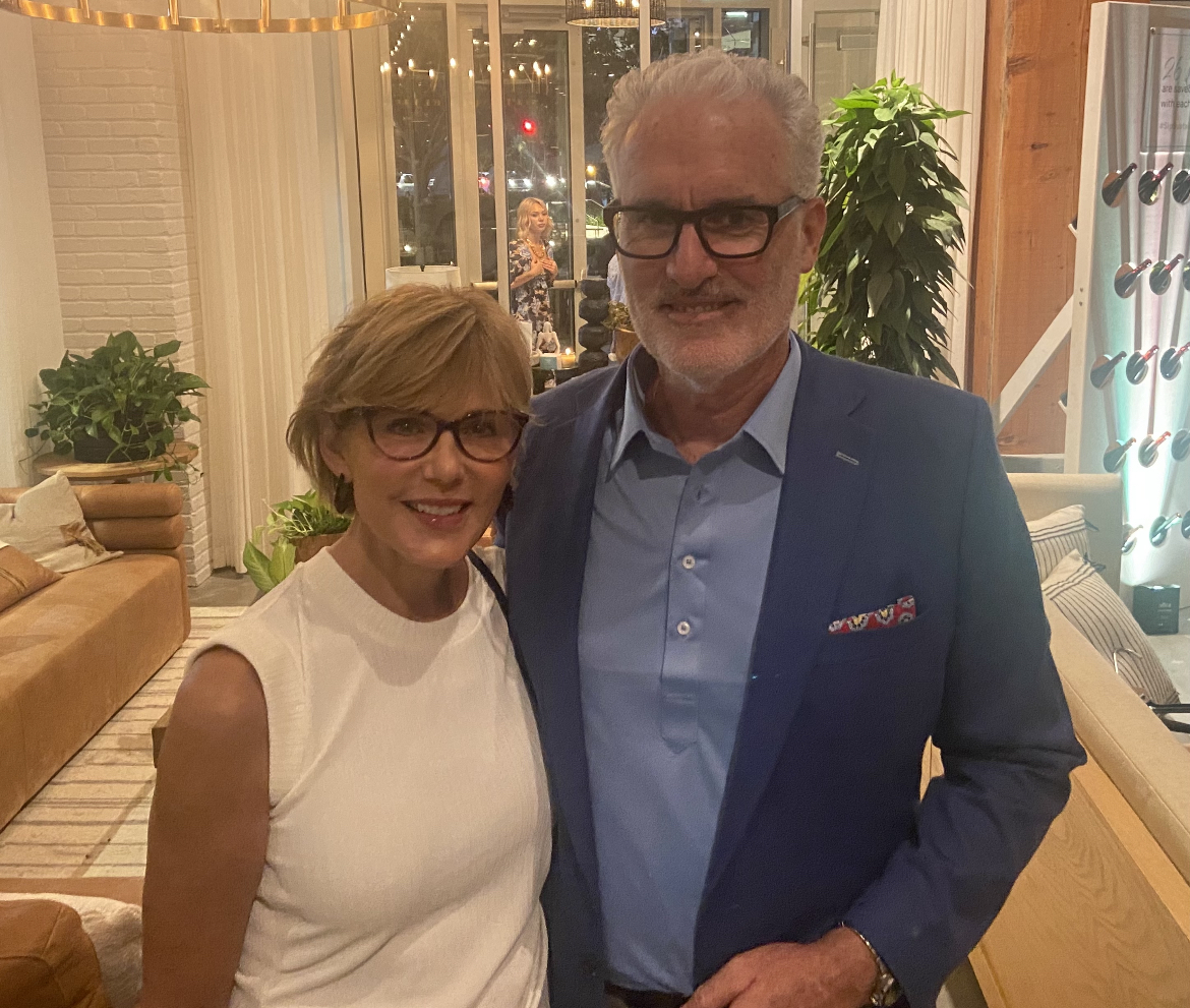 DohertyMatt's tweet photo. I love exploring new restaurants around Charlotte with Kelly! Recently, we had a wonderful time at the 60 Vines VIP Grand Opening Experience. What a great spot!
.
Thank you to GM Tony Bassano for the hospitality.
.
.
#60vinescharlotte #clteats #cltdining #foodiesofclt #cltfood https://t.co/N2gOhRVVlf