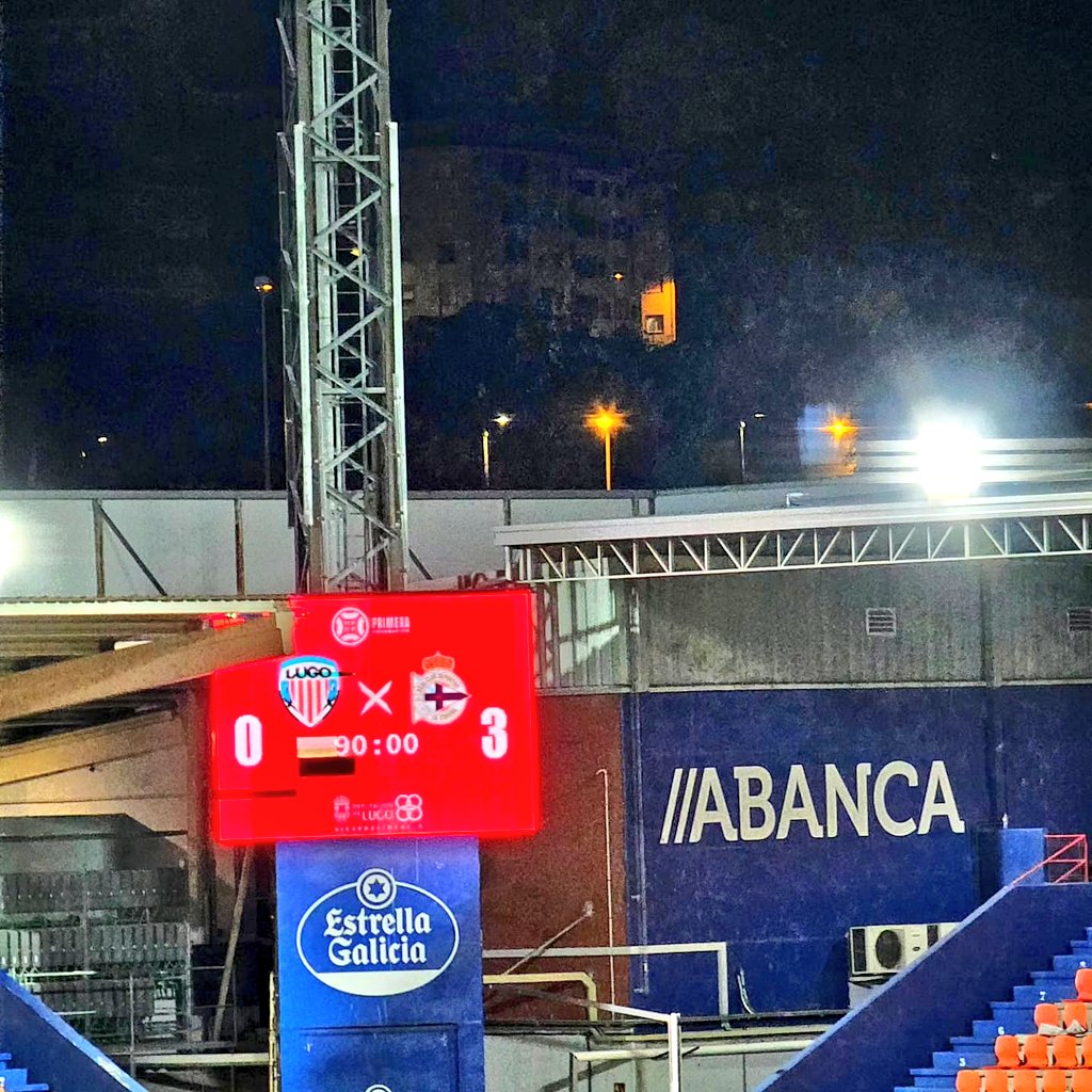 Dende aquel 7 de Novembro de 2015 no Ciutat de Valencia pasaron nada máis e nada menos que 7 anos, 9 meses e 24 días. A túa primeira vez lonxe de Riazor.
18 viaxes. 19790Km. 7 empates e 11 derrotas. 13 adestradores. Infinitas bágoas.
Non foron só 3 puntos <a href="/adolfo_rcd1496/">Adolfo 1496🍍</a>! 💙🤍