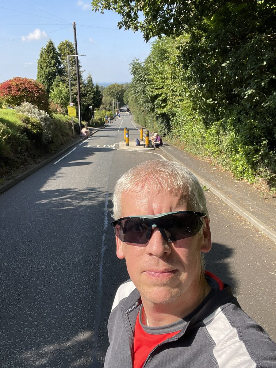 gholtorp's tweet photo. Excitement mounting for the Peloton to ride by on a glorious day 🌞 🌞🌞 #TourofBritain https://t.co/r03Zu1Clsw