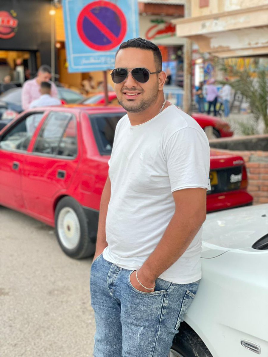 AbdoBod97621686's tweet photo. كل حاجه خسرتها كان لازم أخسره عشان مش شبهي 🤷‍♀️ https://t.co/IbjwWrusWs