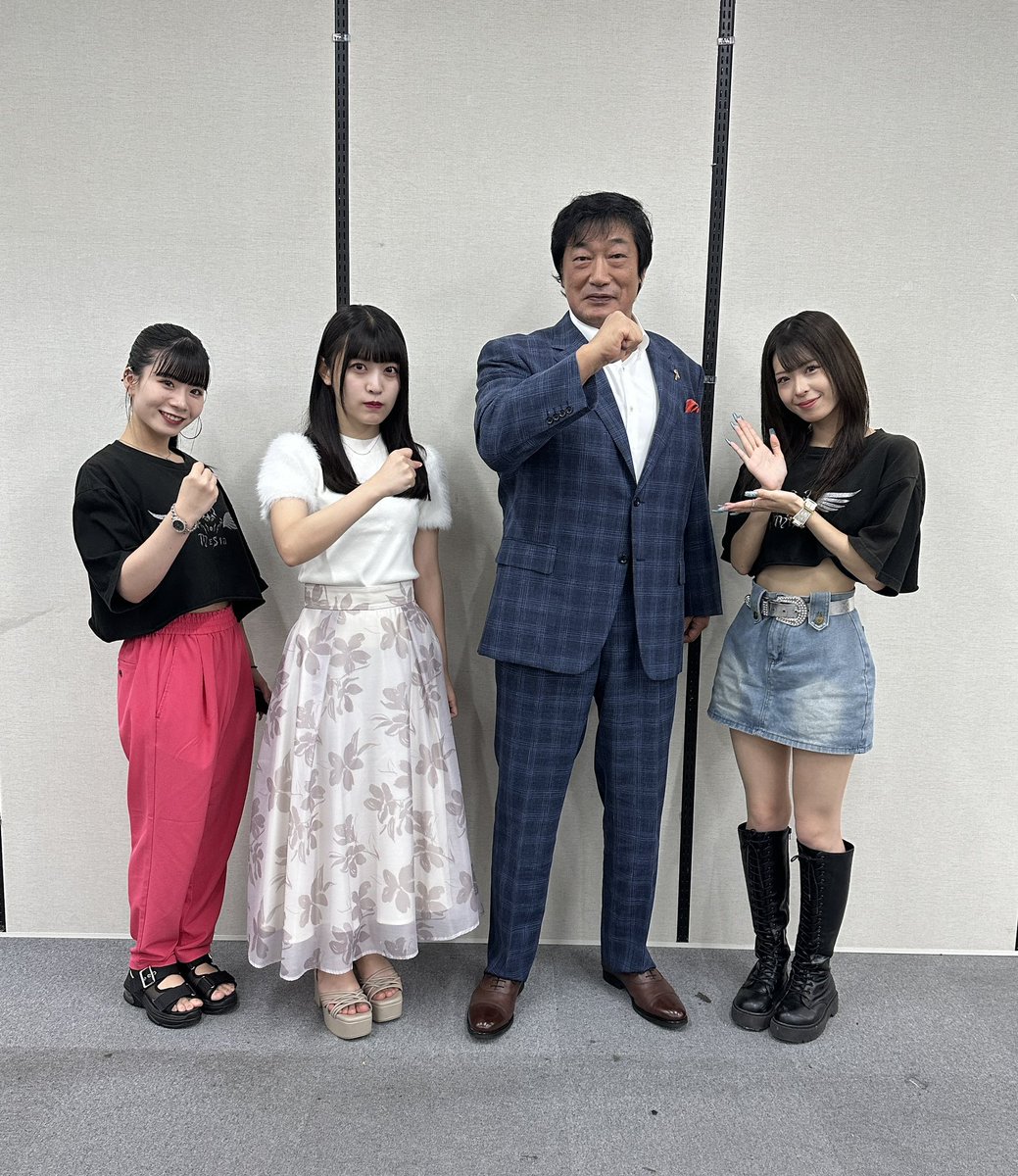 Mesia【公式】🐺 tweet media